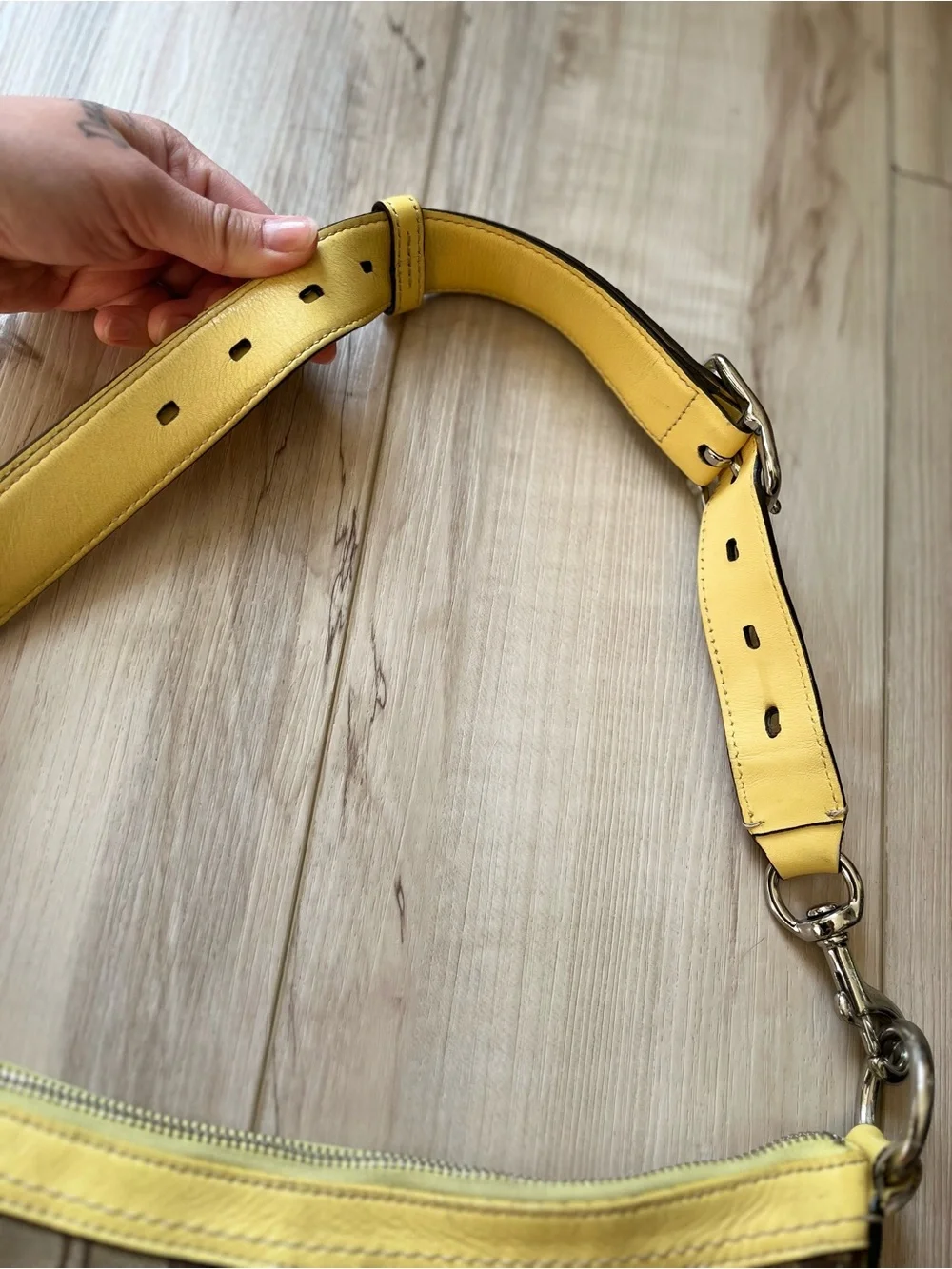 Y2K yellow coach bag